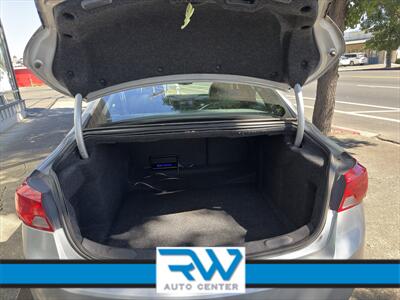 2014 Chevrolet Impala LT   - Photo 10 - Ukiah, CA 95482