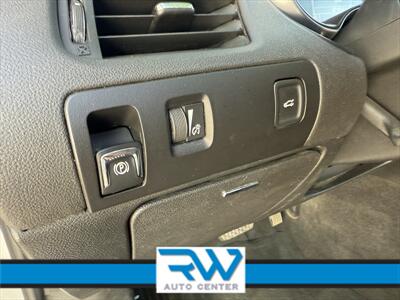 2014 Chevrolet Impala LT   - Photo 5 - Ukiah, CA 95482