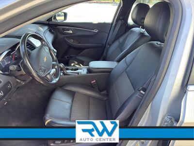 2014 Chevrolet Impala LT   - Photo 11 - Ukiah, CA 95482