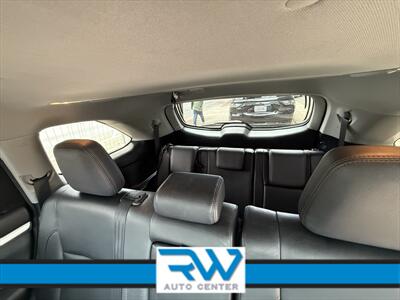 2015 Toyota Highlander XLE   - Photo 7 - Ukiah, CA 95482