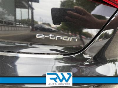 2018 Audi A3 Sportback e-tron 1.4T Premium Plus   - Photo 6 - Ukiah, CA 95482