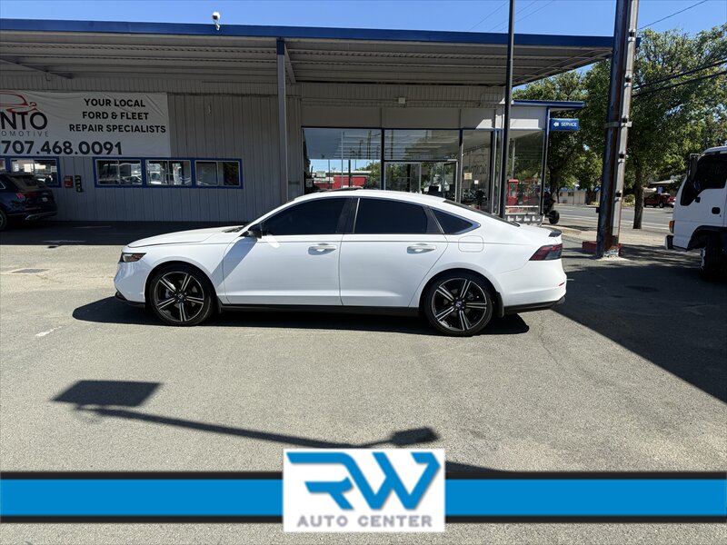 2024 Honda Accord Hybrid Sport - Photo 5 - Ukiah, CA 95482