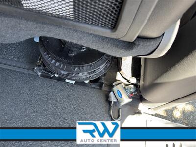 2016 Dodge Caravan BraunAbility Conversion   - Photo 22 - Ukiah, CA 95482