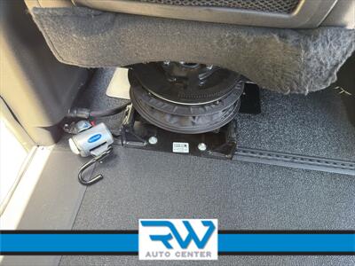 2016 Dodge Caravan BraunAbility Conversion   - Photo 21 - Ukiah, CA 95482