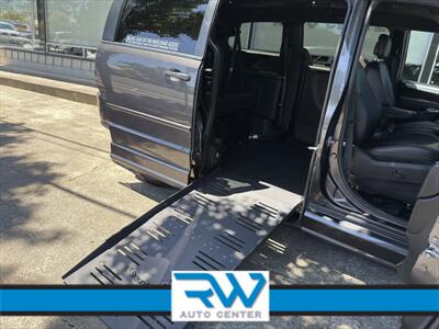 2016 Dodge Caravan BraunAbility Conversion   - Photo 6 - Ukiah, CA 95482
