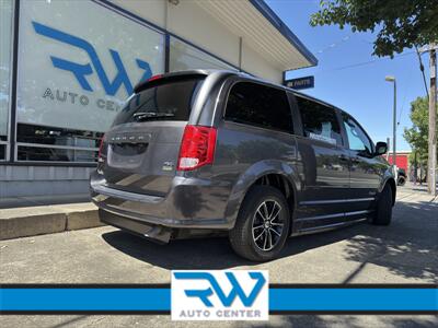 2016 Dodge Caravan BraunAbility Conversion   - Photo 28 - Ukiah, CA 95482