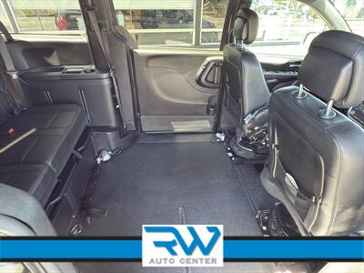 2016 Dodge Caravan BraunAbility Conversion   - Photo 7 - Ukiah, CA 95482