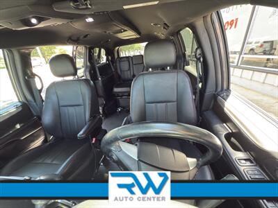 2016 Dodge Caravan BraunAbility Conversion   - Photo 14 - Ukiah, CA 95482