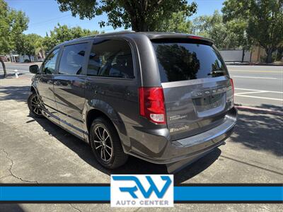 2016 Dodge Caravan BraunAbility Conversion   - Photo 3 - Ukiah, CA 95482