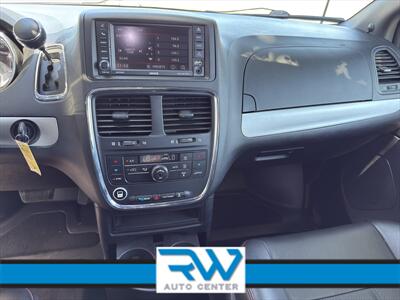 2016 Dodge Caravan BraunAbility Conversion   - Photo 15 - Ukiah, CA 95482