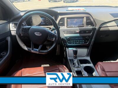 2015 Hyundai SONATA Sport 2.0T - Photo 8 - Ukiah, CA 95482