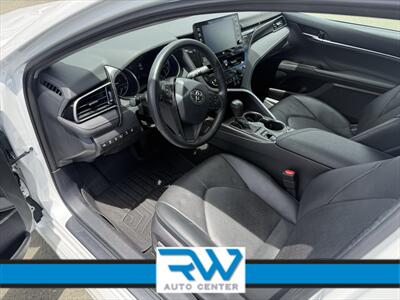 2022 Toyota Camry Hybrid XSE - Photo 11 - Ukiah, CA 95482