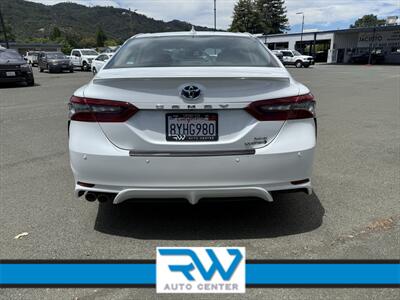 2022 Toyota Camry Hybrid XSE - Photo 5 - Ukiah, CA 95482