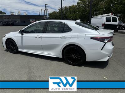2022 Toyota Camry Hybrid XSE - Photo 4 - Ukiah, CA 95482