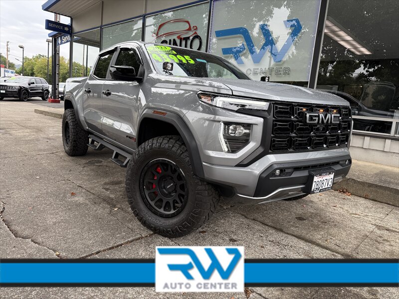 2023 GMC Canyon Elevation  