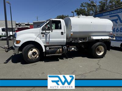 2013 Ford F-750 Super Duty   - Photo 5 - Ukiah, CA 95482