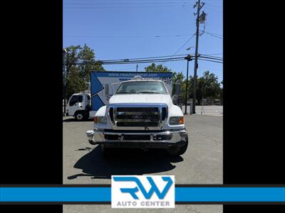 2013 Ford F-750 Super Duty   - Photo 6 - Ukiah, CA 95482