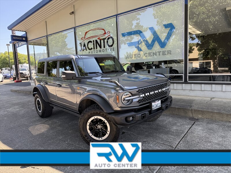2022 Ford Bronco Badlands Advanced  