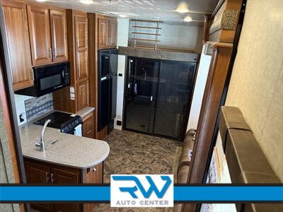 2015 Keystone RV FZ325 Alpine   - Photo 12 - Ukiah, CA 95482