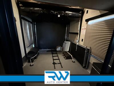 2015 Keystone RV FZ325 Alpine   - Photo 33 - Ukiah, CA 95482