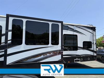 2015 Keystone RV FZ325 Alpine   - Photo 37 - Ukiah, CA 95482