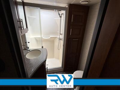 2015 Keystone RV FZ325 Alpine   - Photo 19 - Ukiah, CA 95482