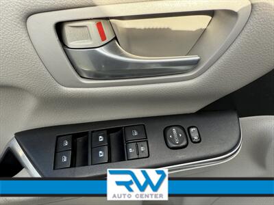 2015 Toyota Camry SE   - Photo 16 - Ukiah, CA 95482