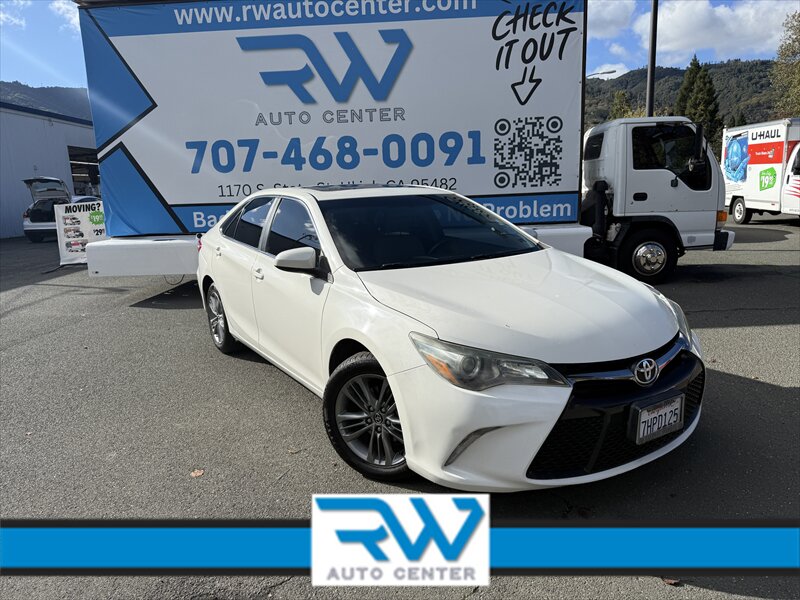 2015 Toyota Camry SE