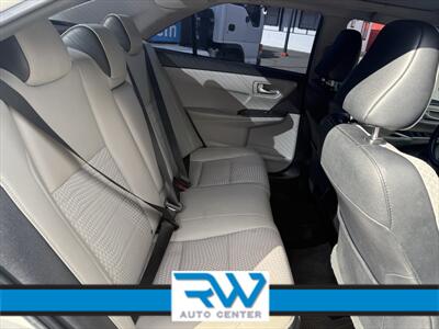 2015 Toyota Camry SE   - Photo 7 - Ukiah, CA 95482