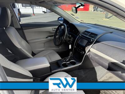 2015 Toyota Camry SE   - Photo 9 - Ukiah, CA 95482