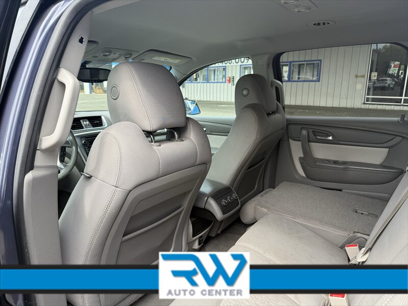 2014 GMC Acadia SLE-1 - Photo 6 - Ukiah, CA 95482
