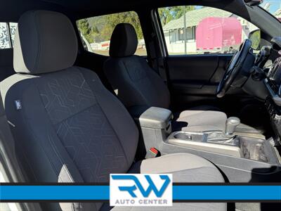 2017 Toyota Tacoma TRD Sport   - Photo 9 - Ukiah, CA 95482