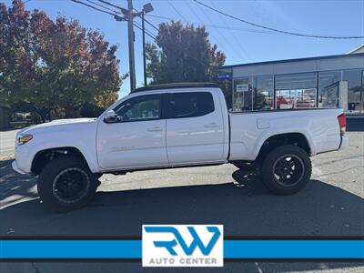 2017 Toyota Tacoma TRD Sport   - Photo 3 - Ukiah, CA 95482