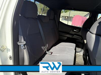 2017 Toyota Tacoma TRD Sport   - Photo 7 - Ukiah, CA 95482