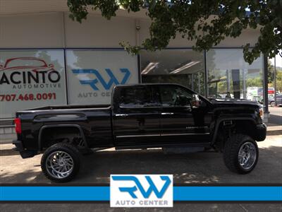 2017 GMC Sierra 2500 Denali   - Photo 22 - Ukiah, CA 95482