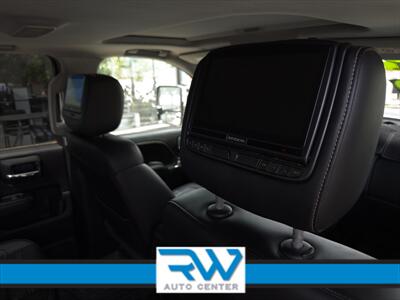 2017 GMC Sierra 2500 Denali   - Photo 8 - Ukiah, CA 95482