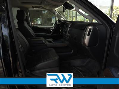 2017 GMC Sierra 2500 Denali   - Photo 9 - Ukiah, CA 95482