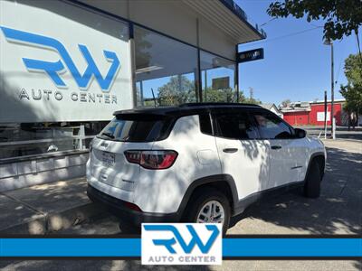2018 Jeep Compass Sport   - Photo 2 - Ukiah, CA 95482