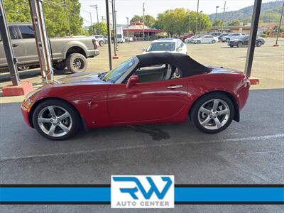 2006 Pontiac Solstice   - Photo 12 - Ukiah, CA 95482