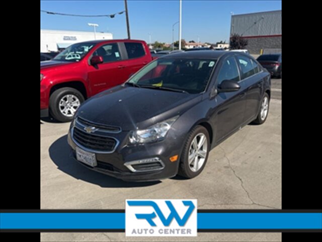 2016 Chevrolet Cruze Limited 2LT Auto - Photo 1 - Ukiah, CA 95482