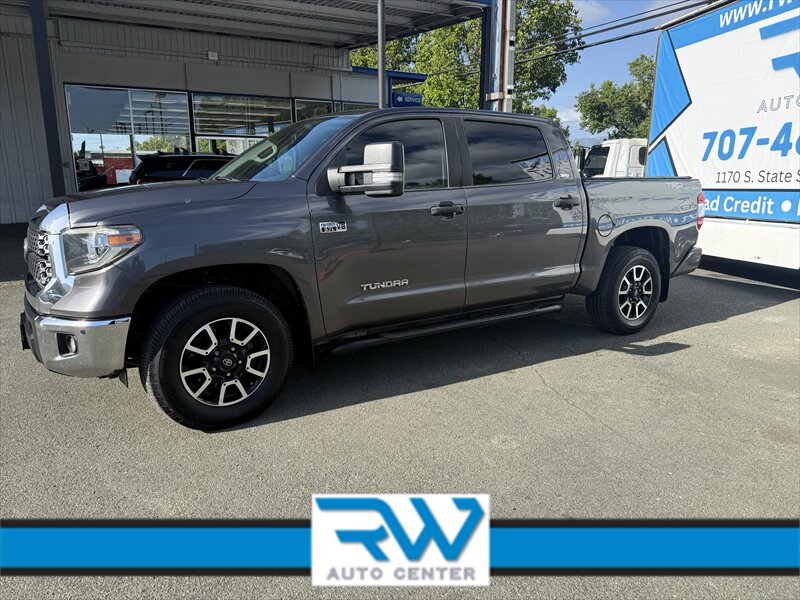 2018 Toyota Tundra SR5   - Photo 1 - Ukiah, CA 95482