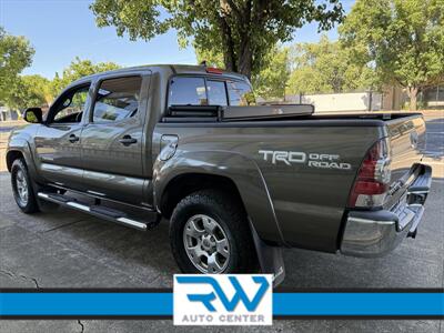 2015 Toyota Tacoma V6   - Photo 2 - Ukiah, CA 95482