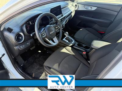 2023 Kia Forte LXS   - Photo 7 - Ukiah, CA 95482