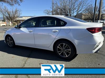 2023 Kia Forte LXS   - Photo 3 - Ukiah, CA 95482