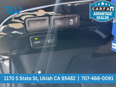 2019 Toyota Prius L Eco   - Photo 10 - Ukiah, CA 95482