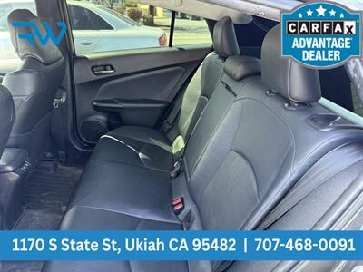 2019 Toyota Prius L Eco   - Photo 6 - Ukiah, CA 95482