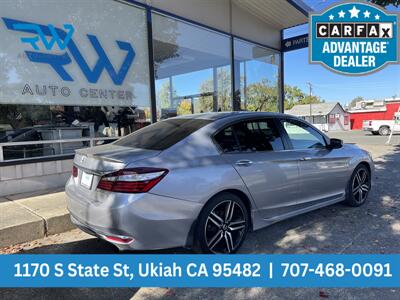 2017 Honda Accord Sport   - Photo 2 - Ukiah, CA 95482