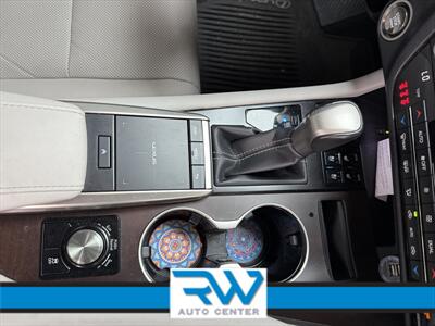 2022 Lexus RX 350   - Photo 11 - Ukiah, CA 95482