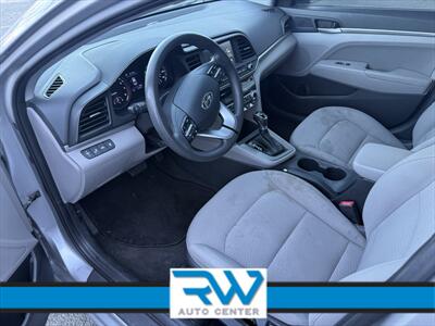 2020 Hyundai ELANTRA SEL   - Photo 9 - Ukiah, CA 95482