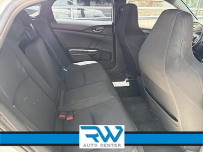 2017 Honda Civic Si   - Photo 18 - Ukiah, CA 95482